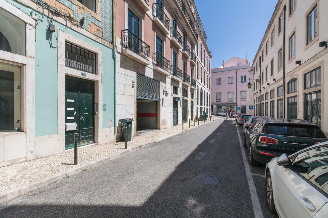 Blue Tiles In City Center Lisbon Luaran gambar